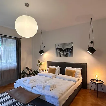 Villa Marvellous Cozy In Old Center Town *